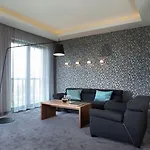 Sea Premium Aparthotel 4* Gdyně