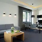 מלון דירות Sea Premium