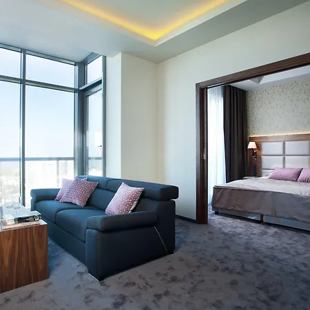 Sea Premium - Destigo Aparthotel Gdynia