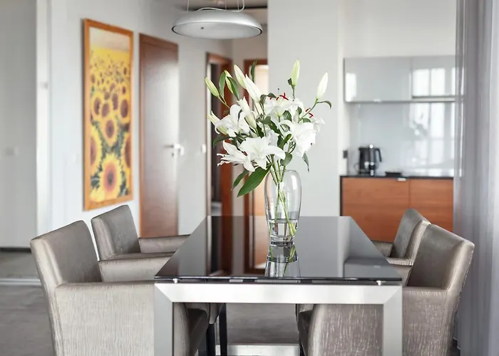 Hotel apartamentowy Sea Premium - Destigo